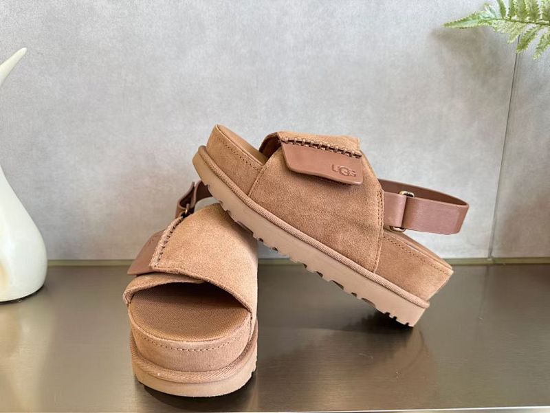 Ugg Thick Sandals 5