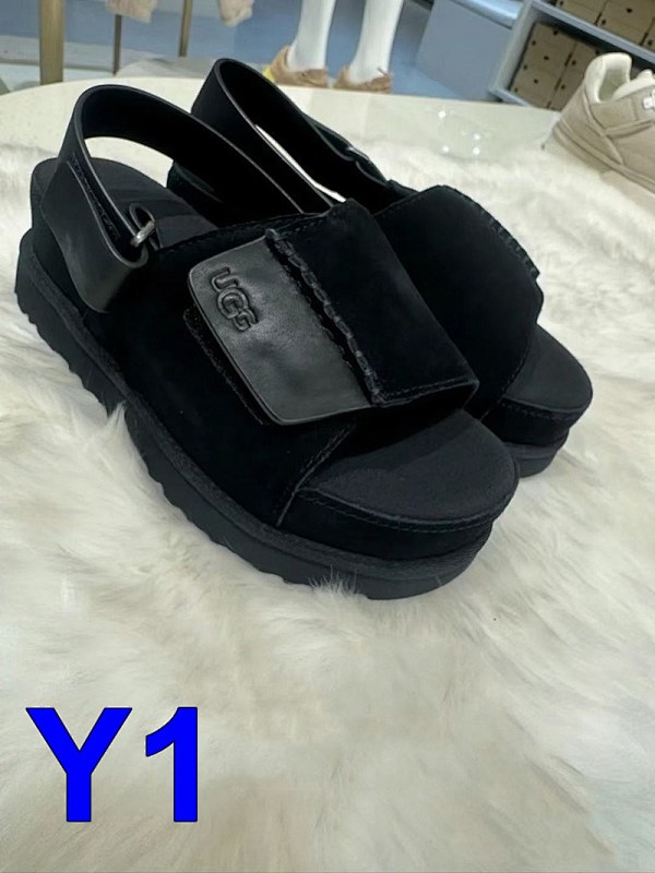 Ugg Thick Sandals 3