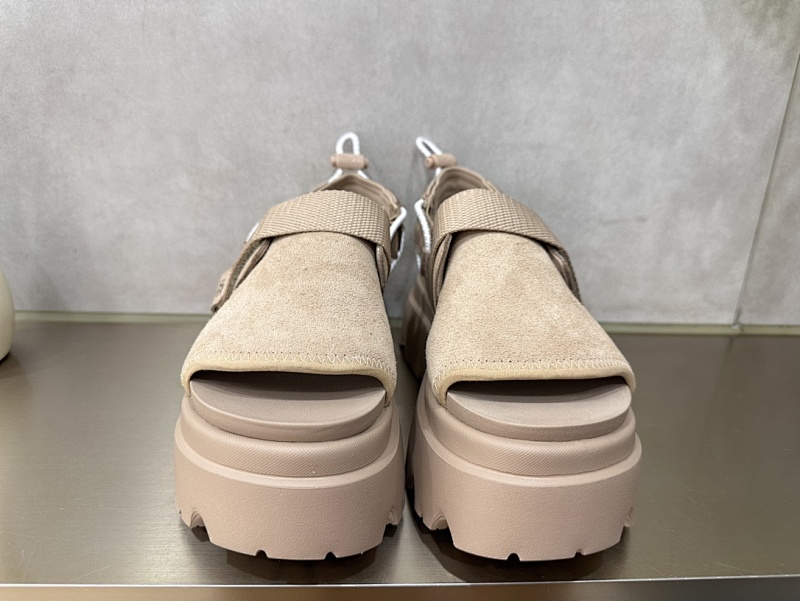 Ugg Sandals 4