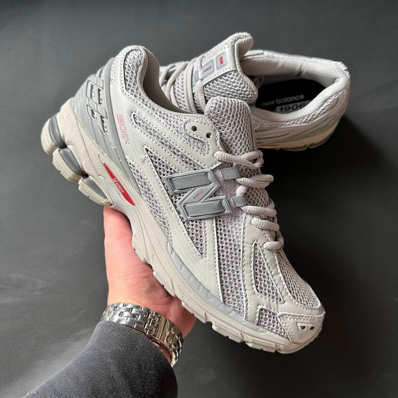 Nb Comes With Gift Box 4