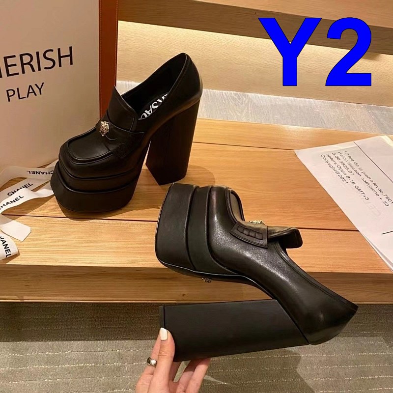 Versace 3