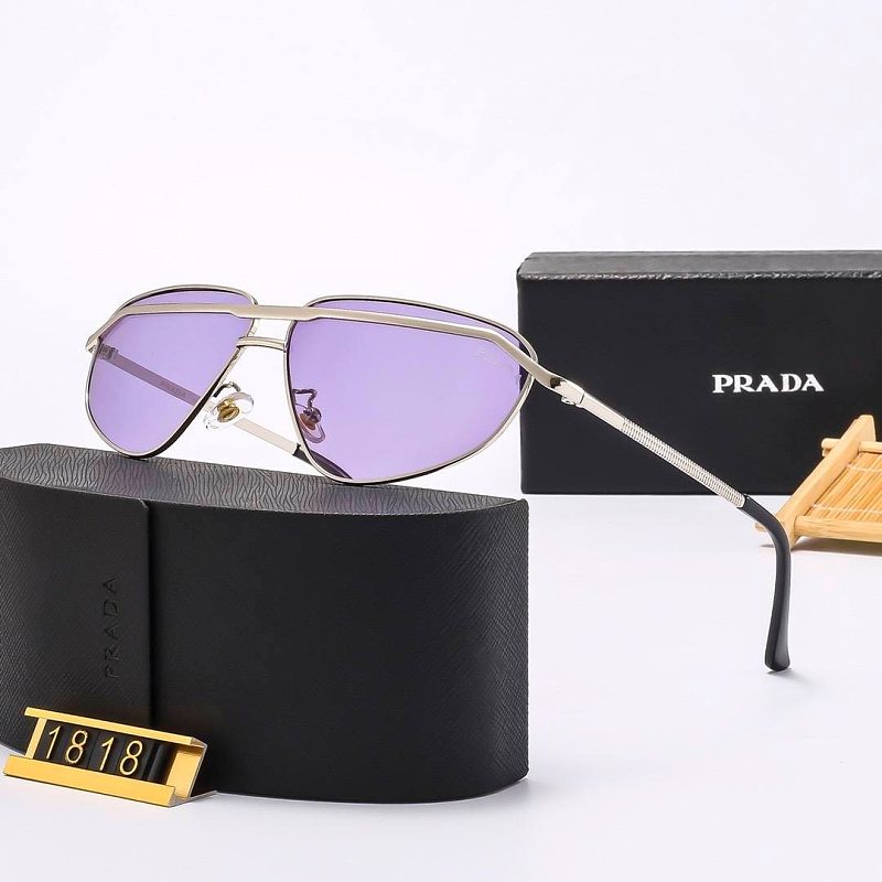 Prada alt
