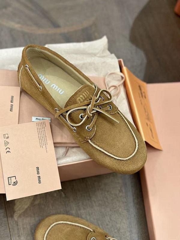 Miumiu 4