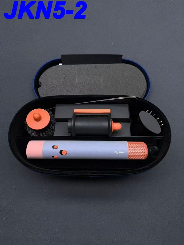 Dyson 3