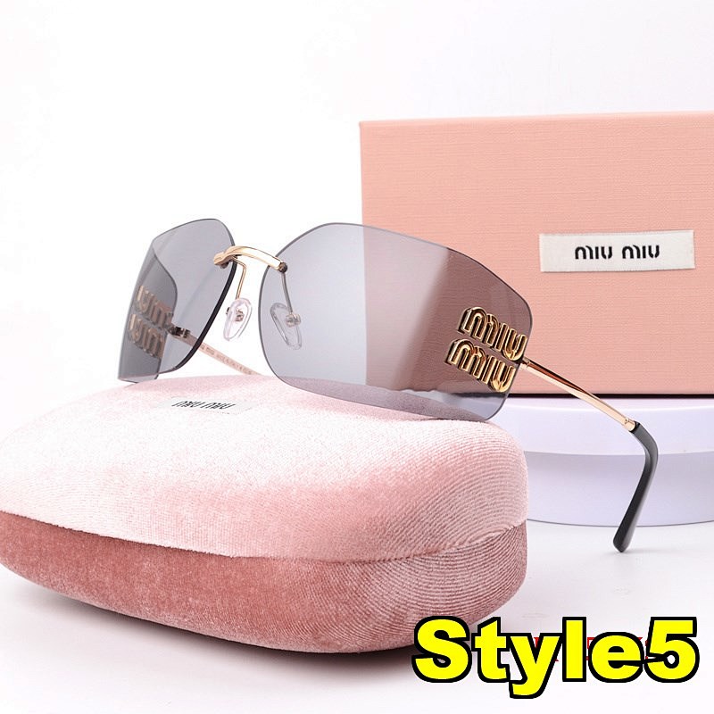 Miumiu 4