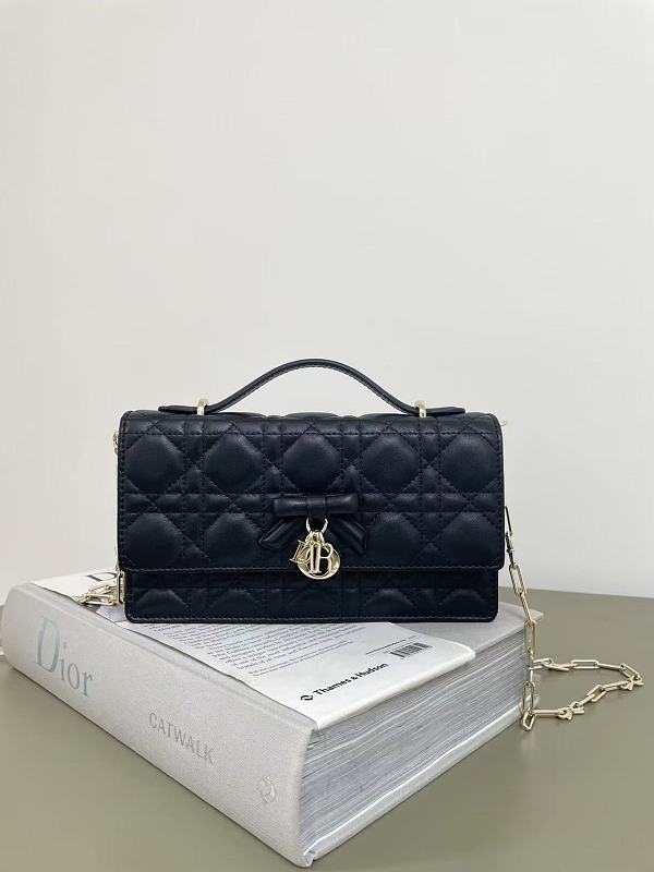 Dior Dior