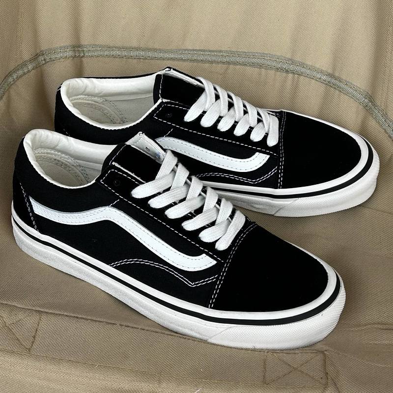 Vans Vans