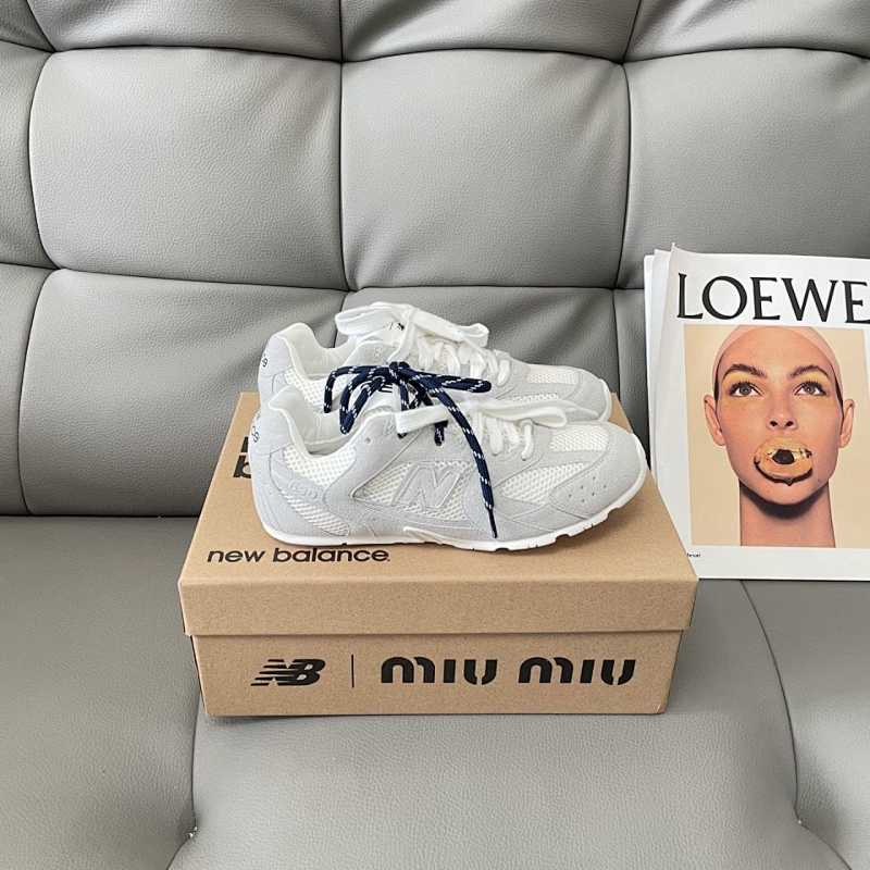 Miumiu Nb 4